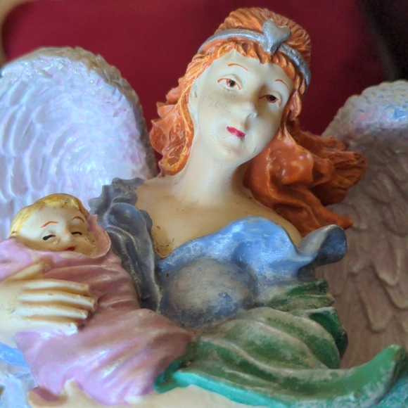 Statue - Picture 3 of 4